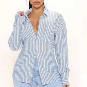 Striped shirt 🤍💙